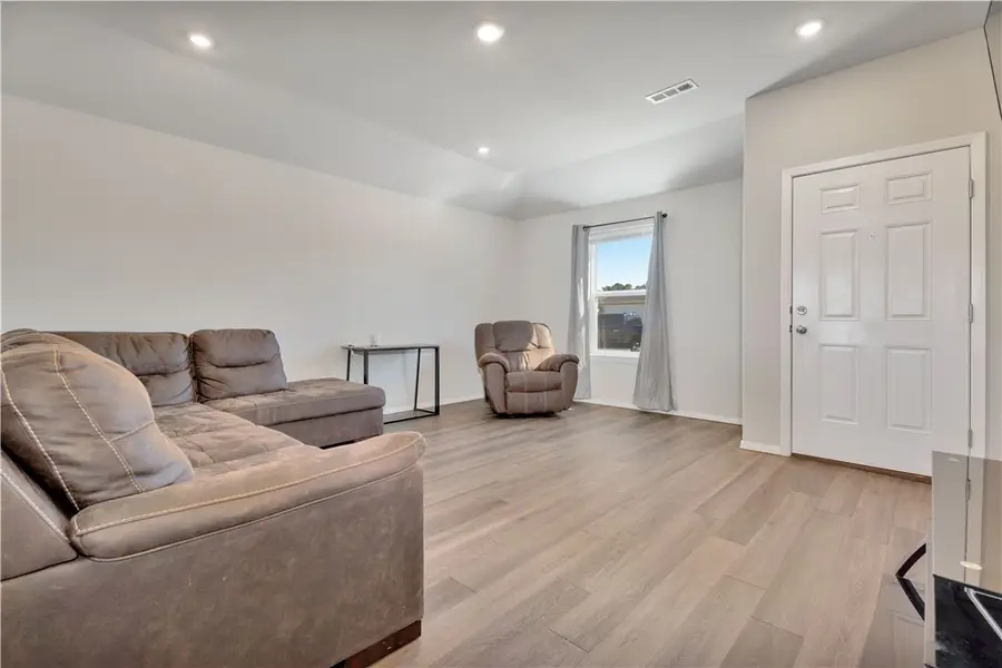 3710 S 2nd Place, Rogers, AR 72758 - #2