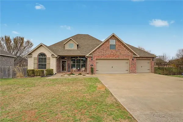 7114 Devonshire Avenue, Springdale, AR 72762