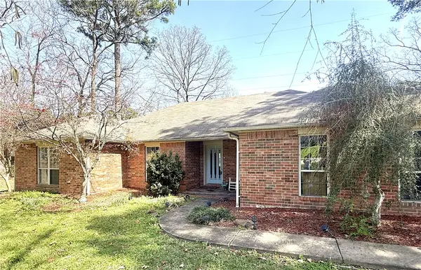 1403 Skyline Vista Court, Russellville, AR 72802