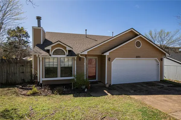 2173 E Stearns Street, Fayetteville, AR 72703