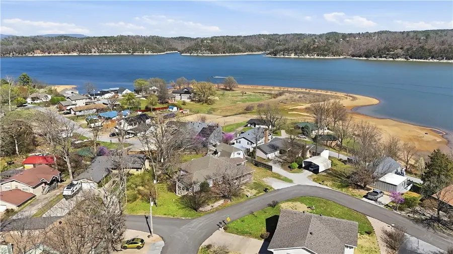 16602 N Willow Drive, Rogers, AR 72756 - #3