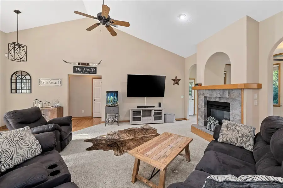 6 Leawood Place, Bella Vista, AR 72715 - #3