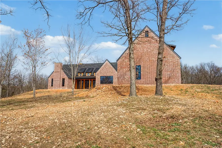 18318 Pepper Hills Drive, Siloam Springs, AR 72761 - #2