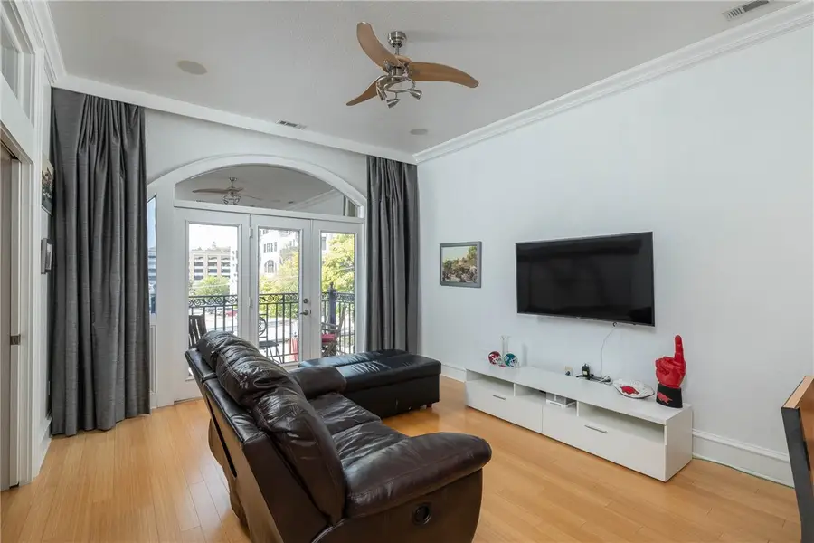 315 N Rollston Avenue #203, Fayetteville, AR 72701 - #2