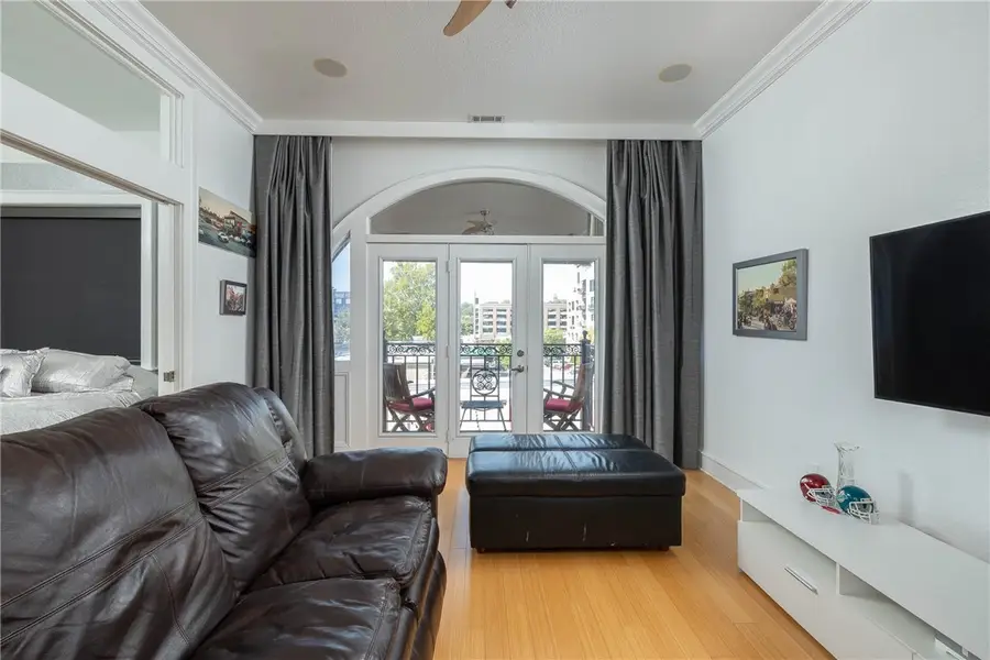 315 N Rollston Avenue #203, Fayetteville, AR 72701 - #3