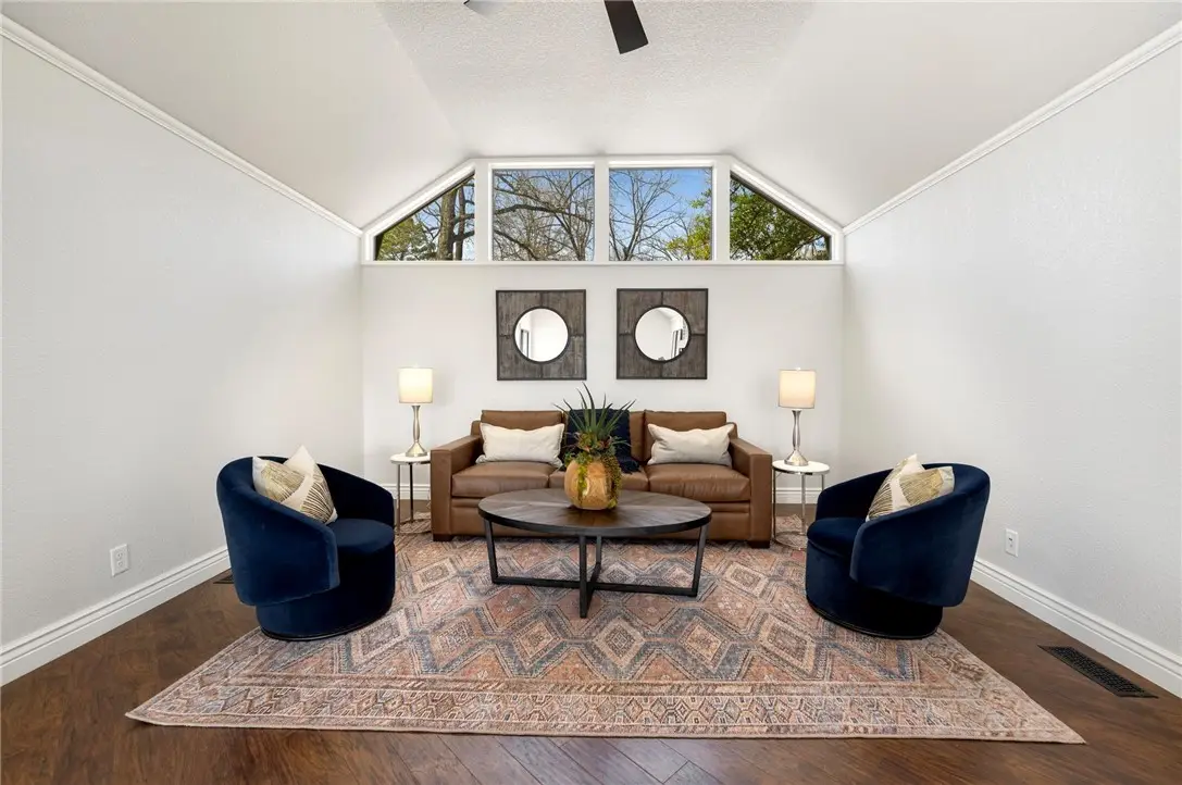 627 N Rockcliff Road, Fayetteville, AR 72701 - #1