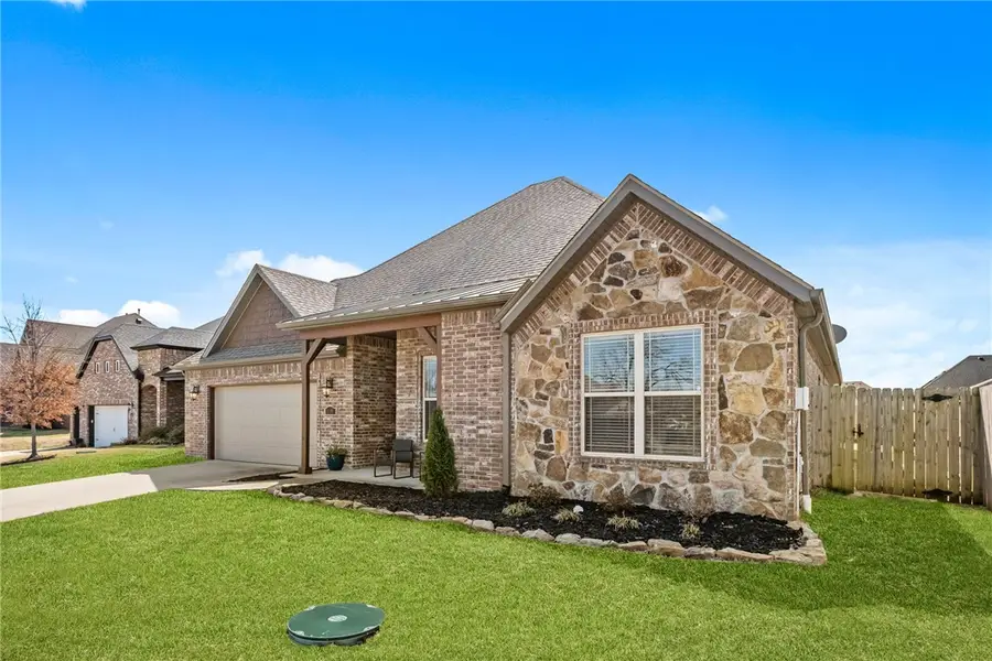 1103 Vista Bell Drive, Cave Springs, AR 72718 - #2