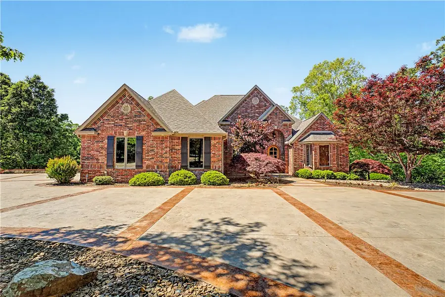 34 Kinloch Drive, Bella Vista, AR 72715 - #3
