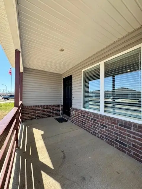 1402 S Pampas Street, Siloam Springs, AR 72761 - #2