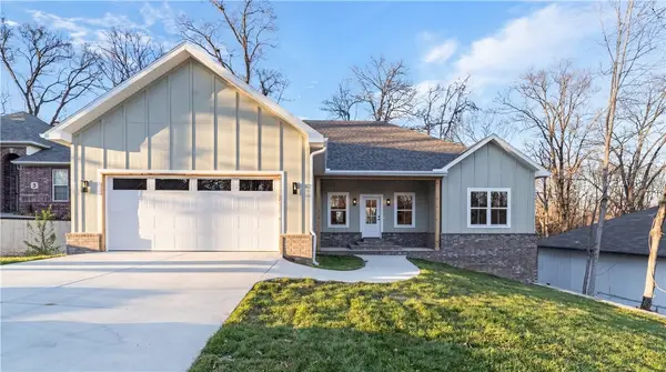 5 Burnham Drive, Bella Vista, AR 72715