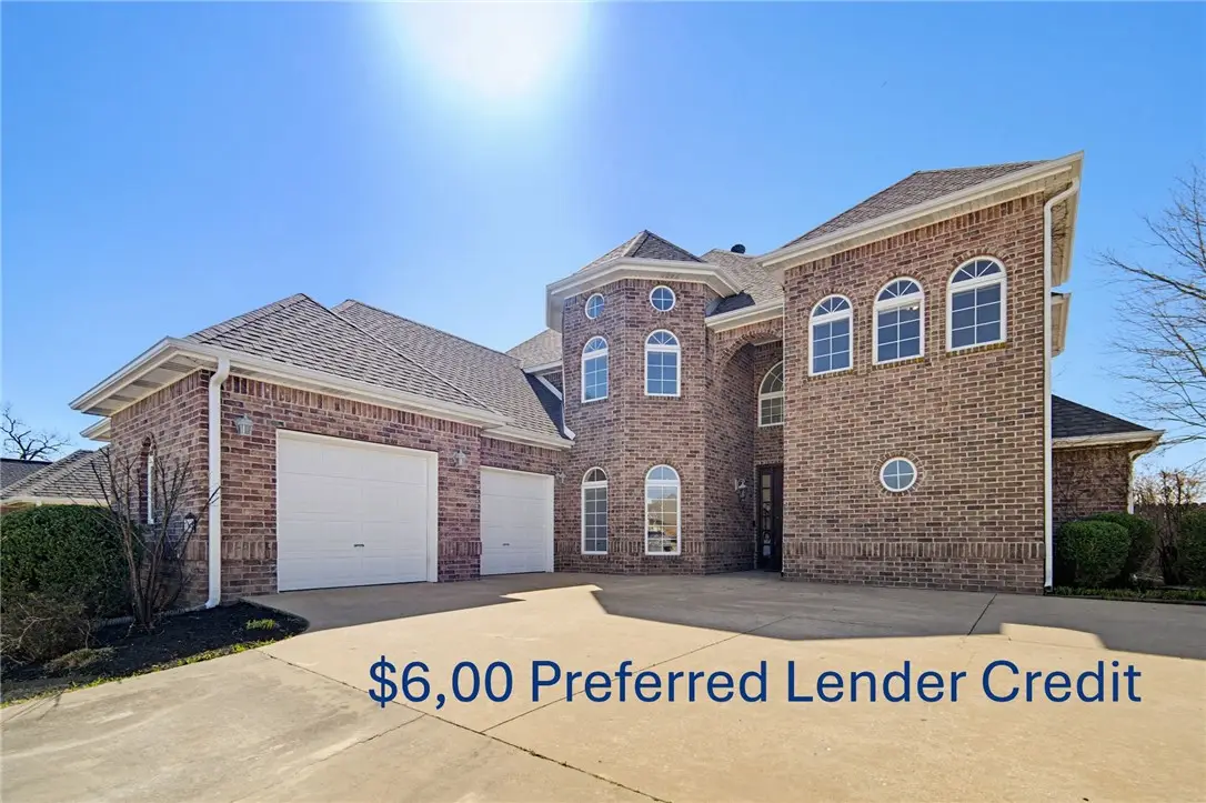 3912 NE Kensington Avenue, Bentonville, AR 72712 - #1