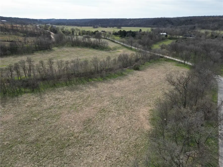 3 W Mountain Road, Gravette, AR 72736 - #3