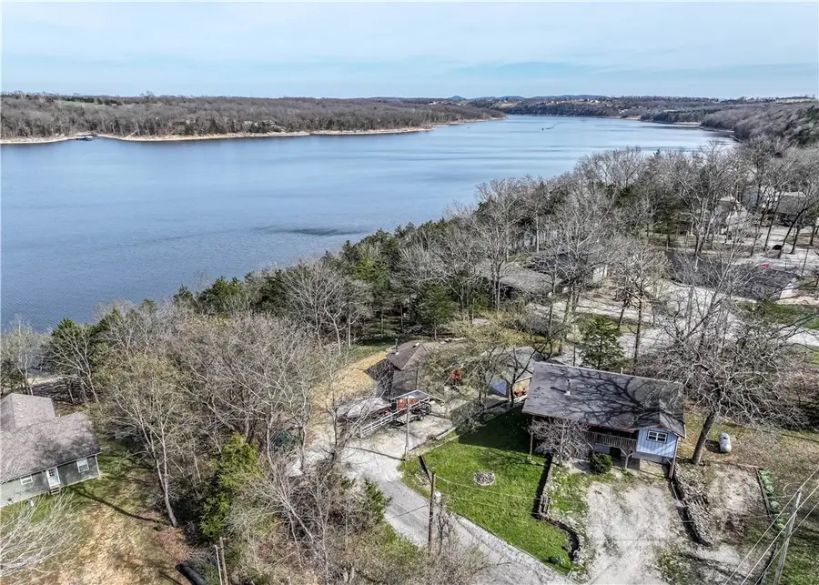 23207 E Mockingbird Drive, Golden, MO 65658 - #2