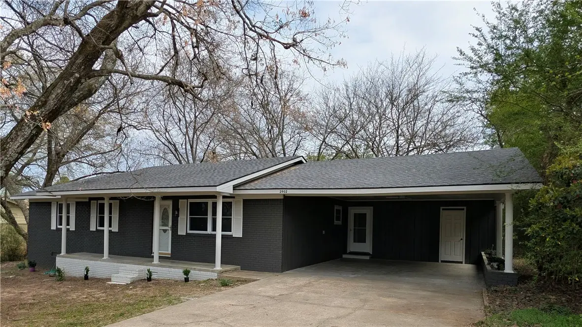 2902 N Erie Avenue, Russellville, AR 72802 - #1