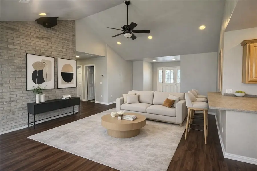 77 Ingleborough Drive, Bella Vista, AR 72715 - #2