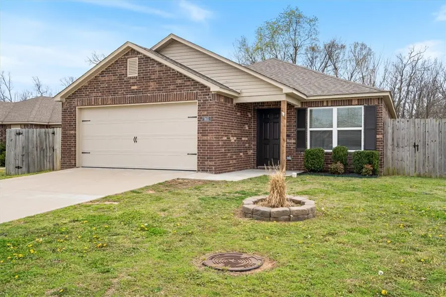 7851 Bridgegate Avenue, Springdale, AR 72762 - #2