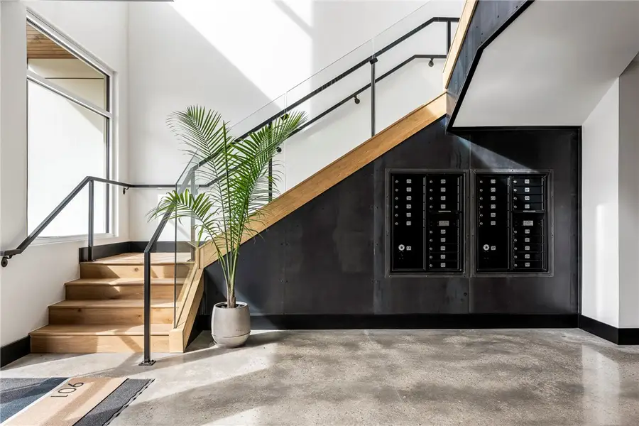 905 SE 4th Street #205, Bentonville, AR 72712 - #3