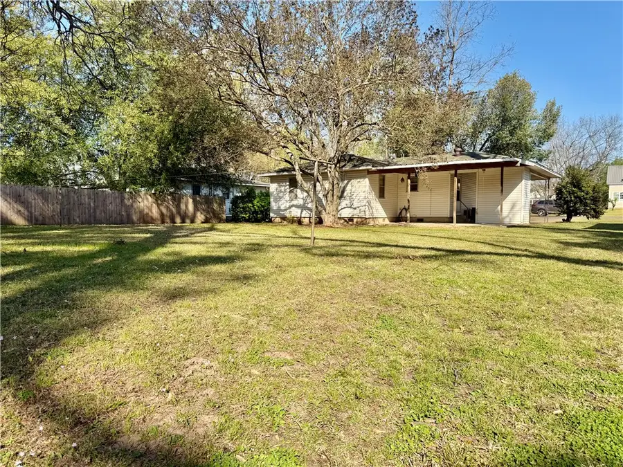 211 Rock Street, Dardanelle, AR 72834 - #3