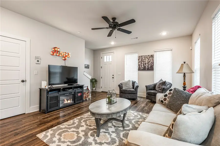 316 E Martin Luther King Jr Boulevard, Fayetteville, AR 72701 - #2