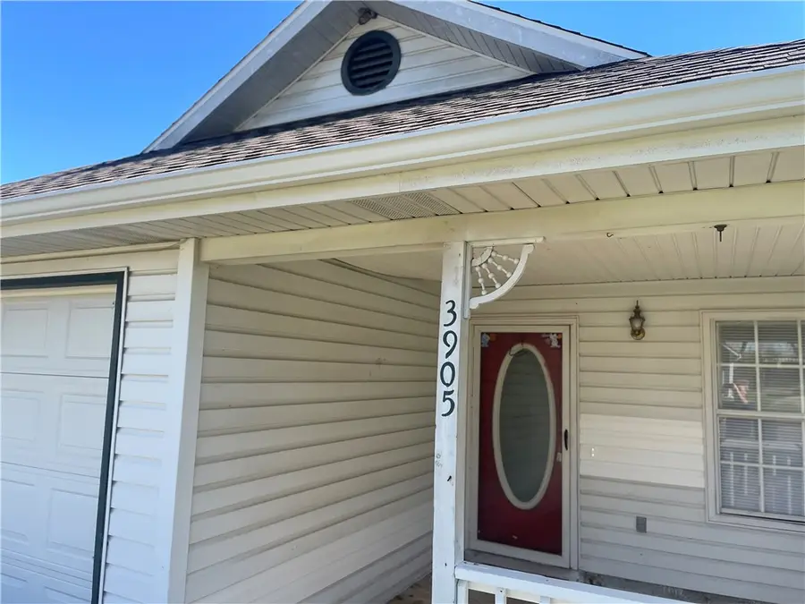 3905 Philcrest Place, Springdale, AR 72762 - #2