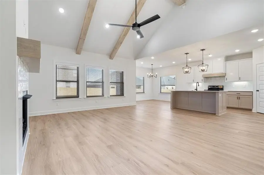 6905 SW Orange Avenue, Bentonville, AR 72713 - #3