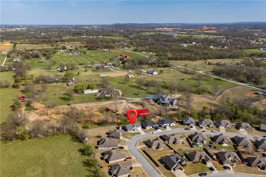 952 Glass Street, Cave Springs, AR 72718 - #3