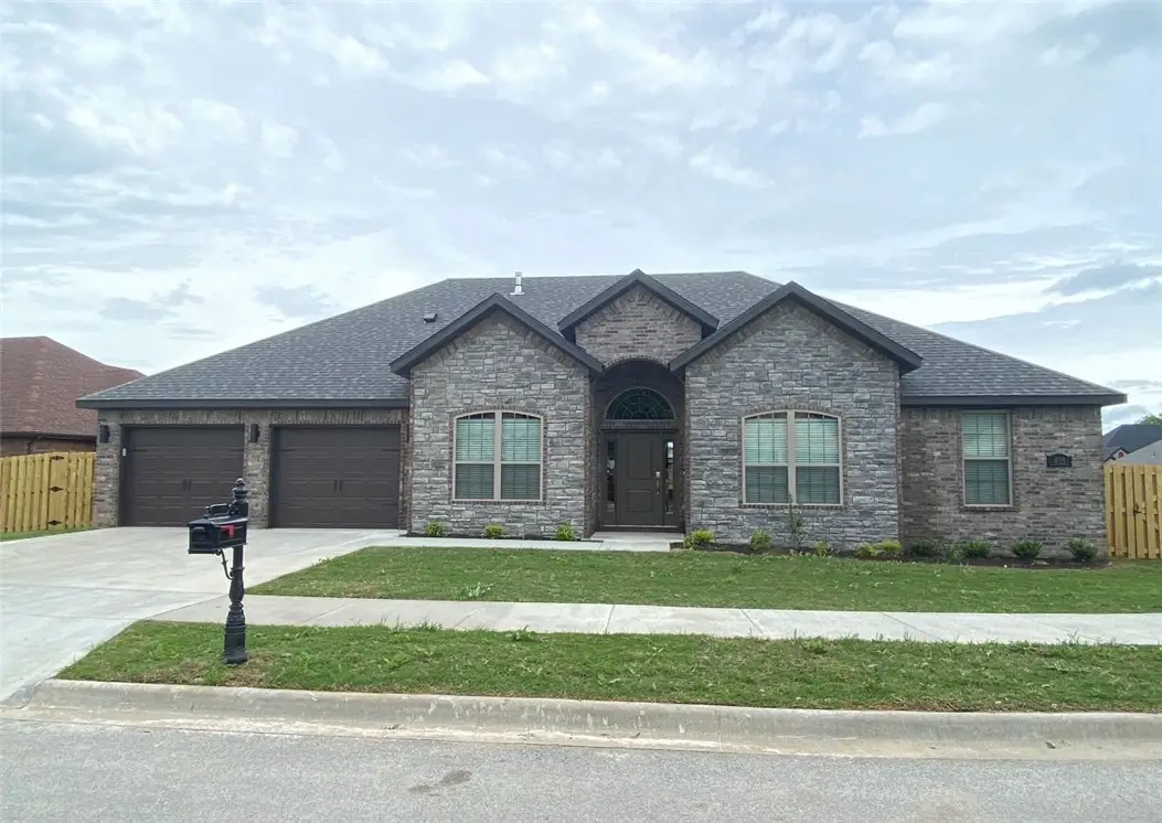 4692 W Triangle Street, Fayetteville, AR 72704 - #1