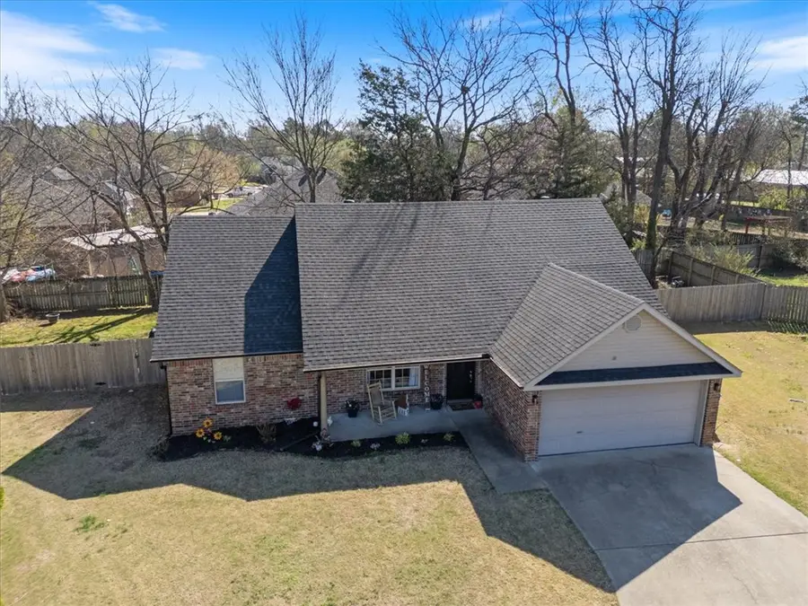 725 W Deer Lodge Court, Siloam Springs, AR 72761 - #2