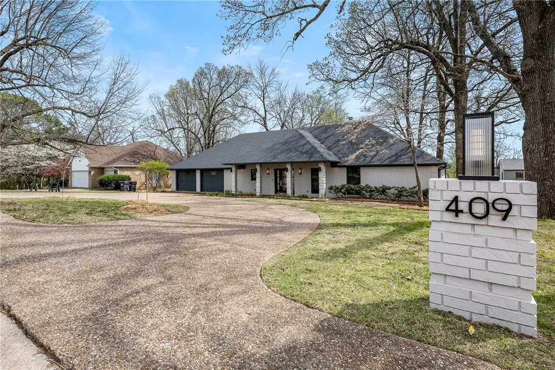 409 Lakeview Drive, Springdale, AR 72764 - #1