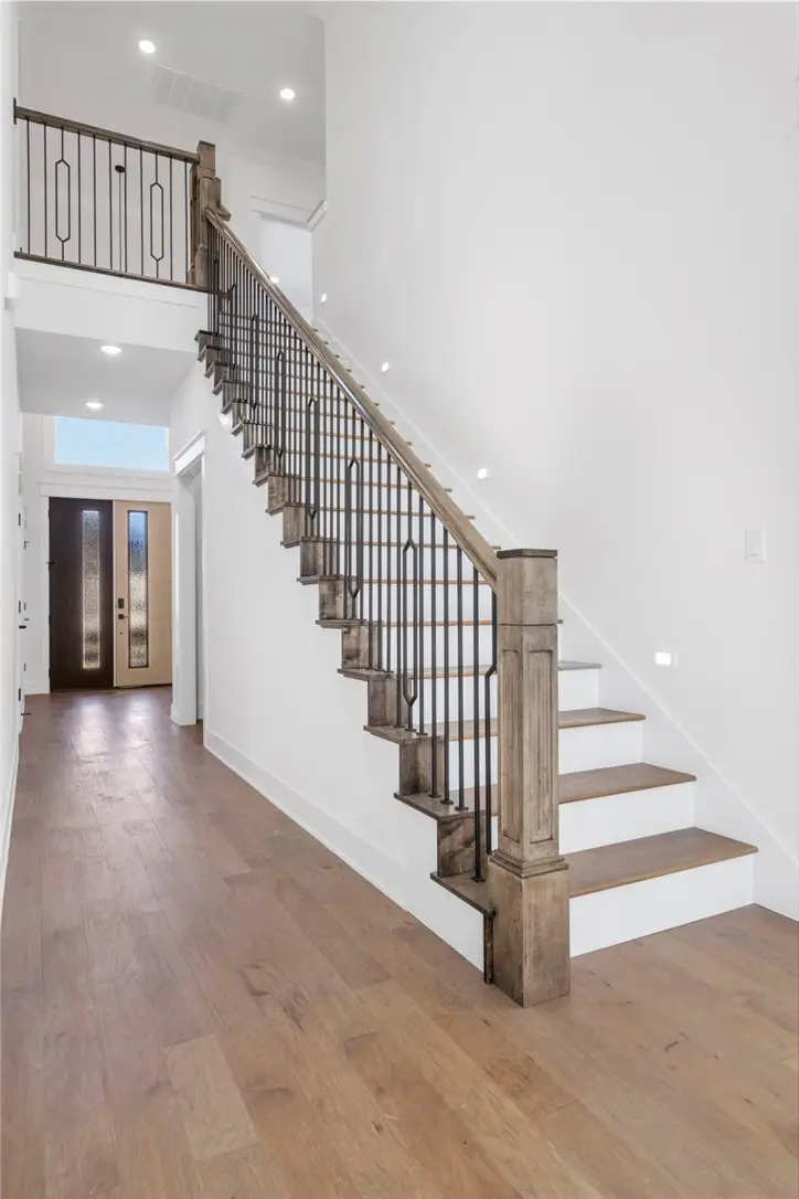 431 Hedge Drive, Centerton, AR 72719 - #3