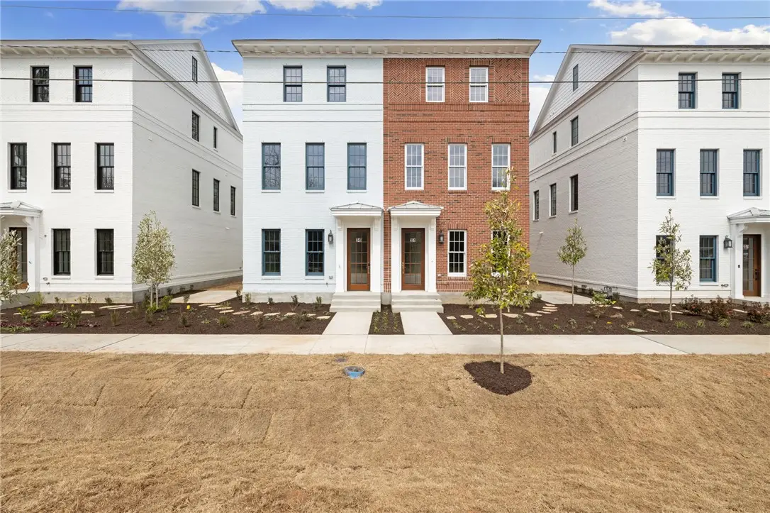 351 SE 4th Street, Bentonville, AR 72712 - #1