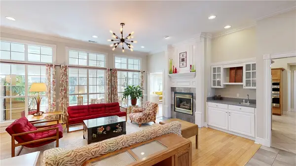 2195 E Wolf Creek Drive, Fayetteville, AR 72703