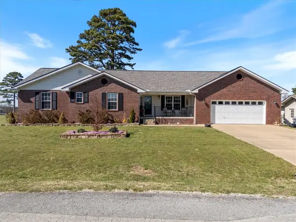 29 Indian Wells Drive, Holiday Island, AR 72631