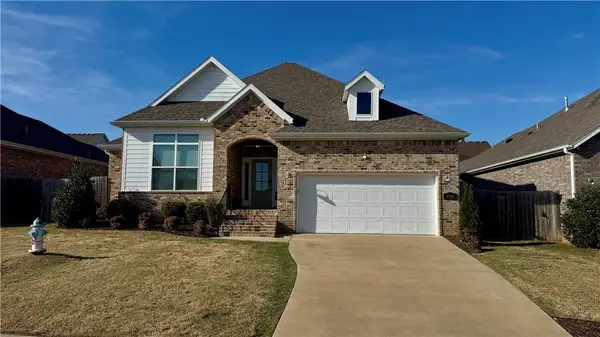 4710 W Canyon Run Drive, Fayetteville, AR 72704