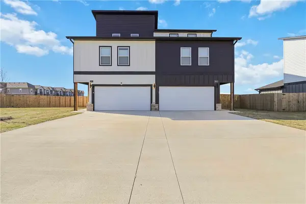1303 SW Poigai #1 & 2, Bentonville, AR 72713