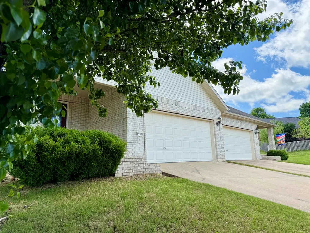 6297 and 6299 W Milliken Bend, Fayetteville, AR 72704 - #1