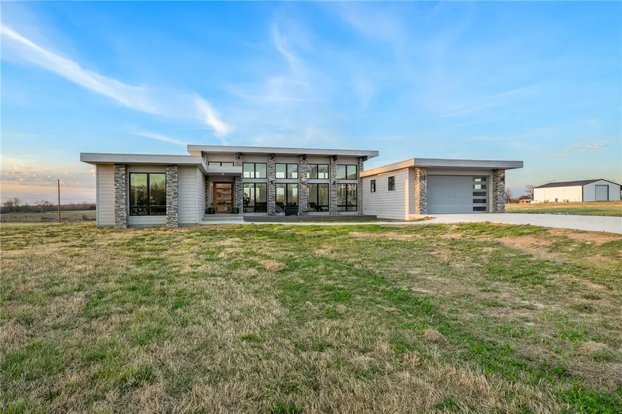 14338 Fruitwood Road, Gravette, AR 72736 - #3