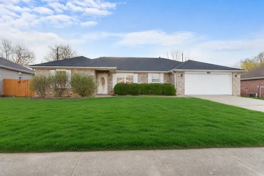 521 Prairie Street, Lowell, AR 72745 - #3