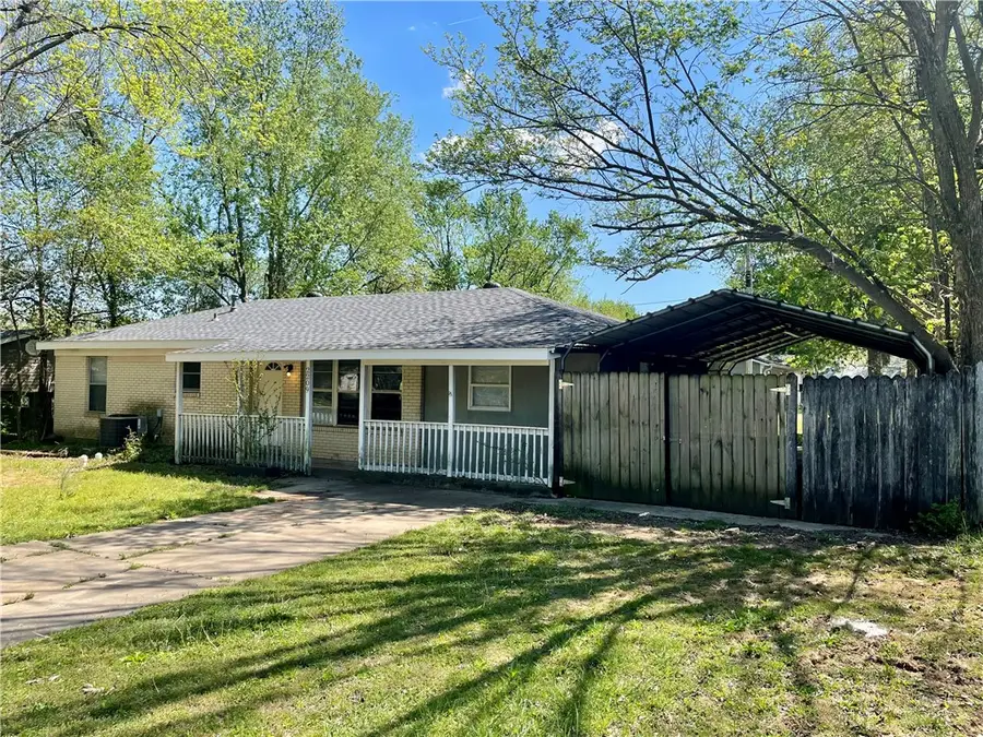 2209 Sycamore Place, Springdale, AR 72762 - #2