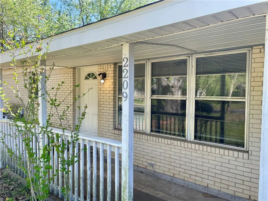 2209 Sycamore Place, Springdale, AR 72762 - #3