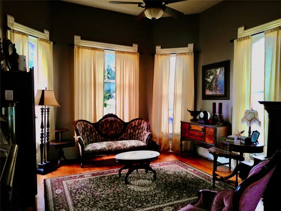 1016 S 4th Street, Rogers, AR 72756 - #3