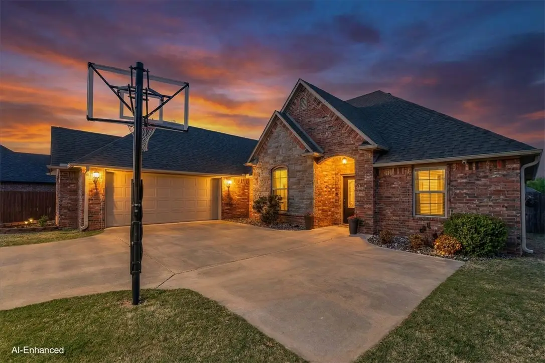 4044 Stonehenge Avenue, Springdale, AR 72764 - #1