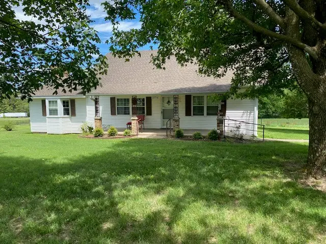 1076 Barrington Road, Tontitown, AR 72762 - #2