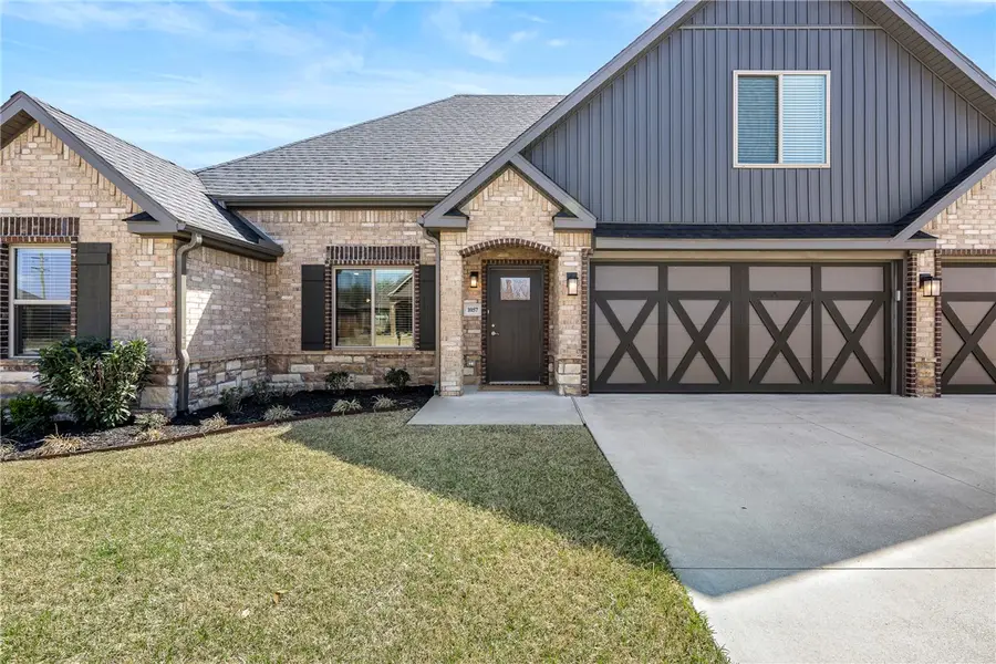 1057 Ruscello Avenue, Tontitown, AR 72762 - #2