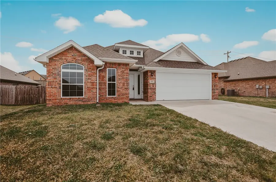 611 Arkansas Black, Centerton, AR 72712 - #3