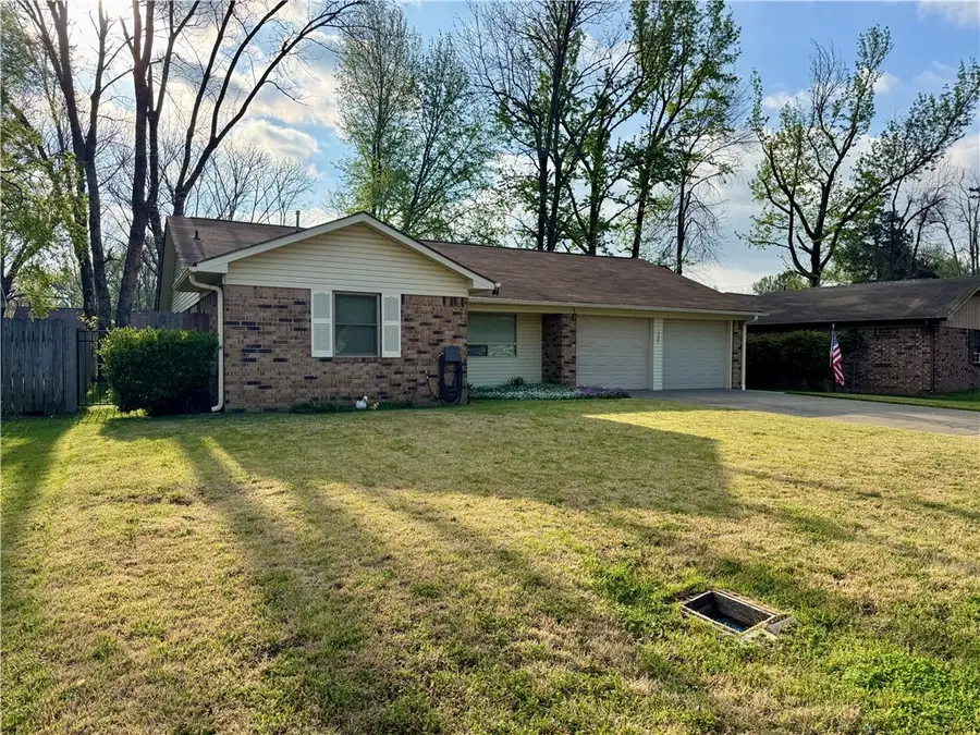 1504 Knoxville Avenue, Russellville, AR 72801 - #2