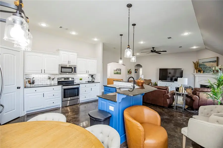 2552 N Tavistock Court, Fayetteville, AR 72704 - #3