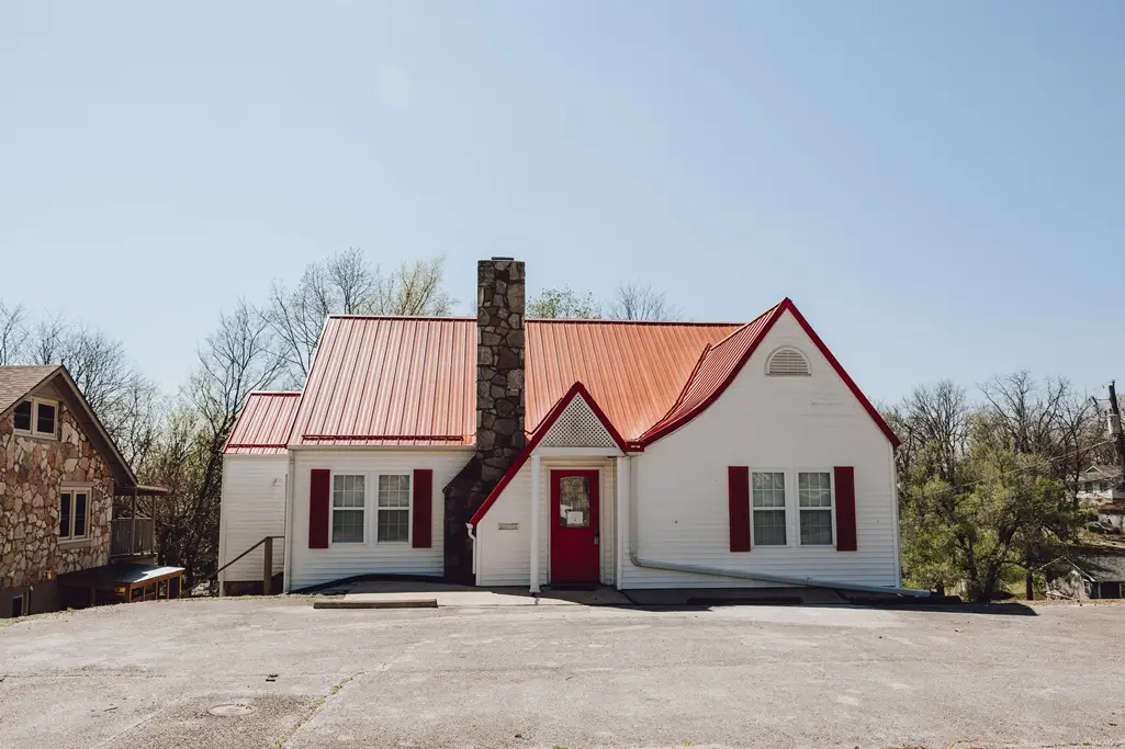320 W Erie, Harrison, AR 72601 - #1