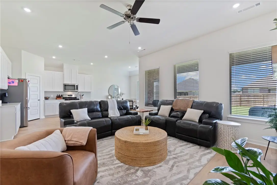 457 N Goose Xing, Farmington, AR 72730 - #1