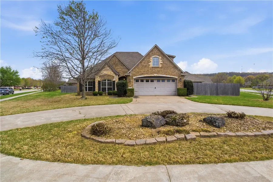 3907 W Mountain View Drive, Fayetteville, AR 72704 - #3